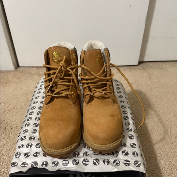 Timberland Junior 6\